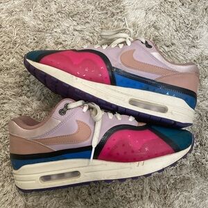 Nike air max multi color - size 8.5 women’s